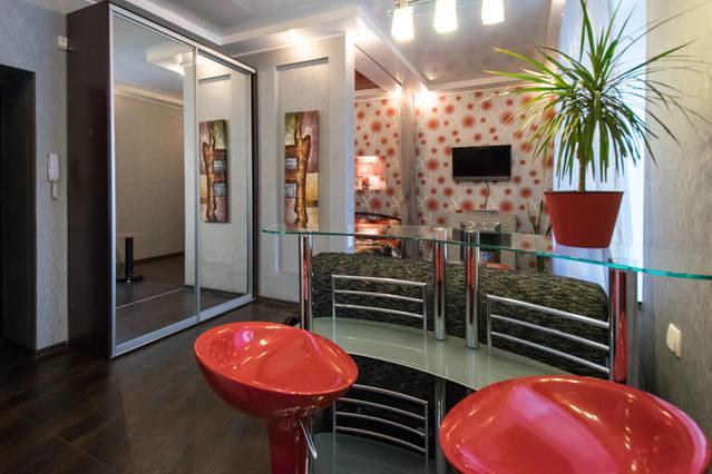 Modern Luxury Studio In The Center Of Kharkiv At Konstitutsii Square Kültér fotó