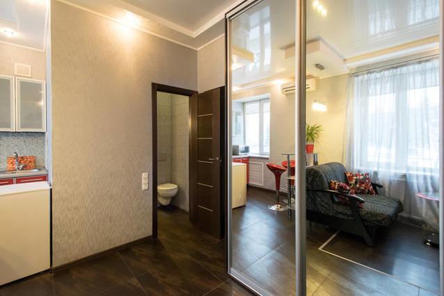 Modern Luxury Studio In The Center Of Kharkiv At Konstitutsii Square Kültér fotó